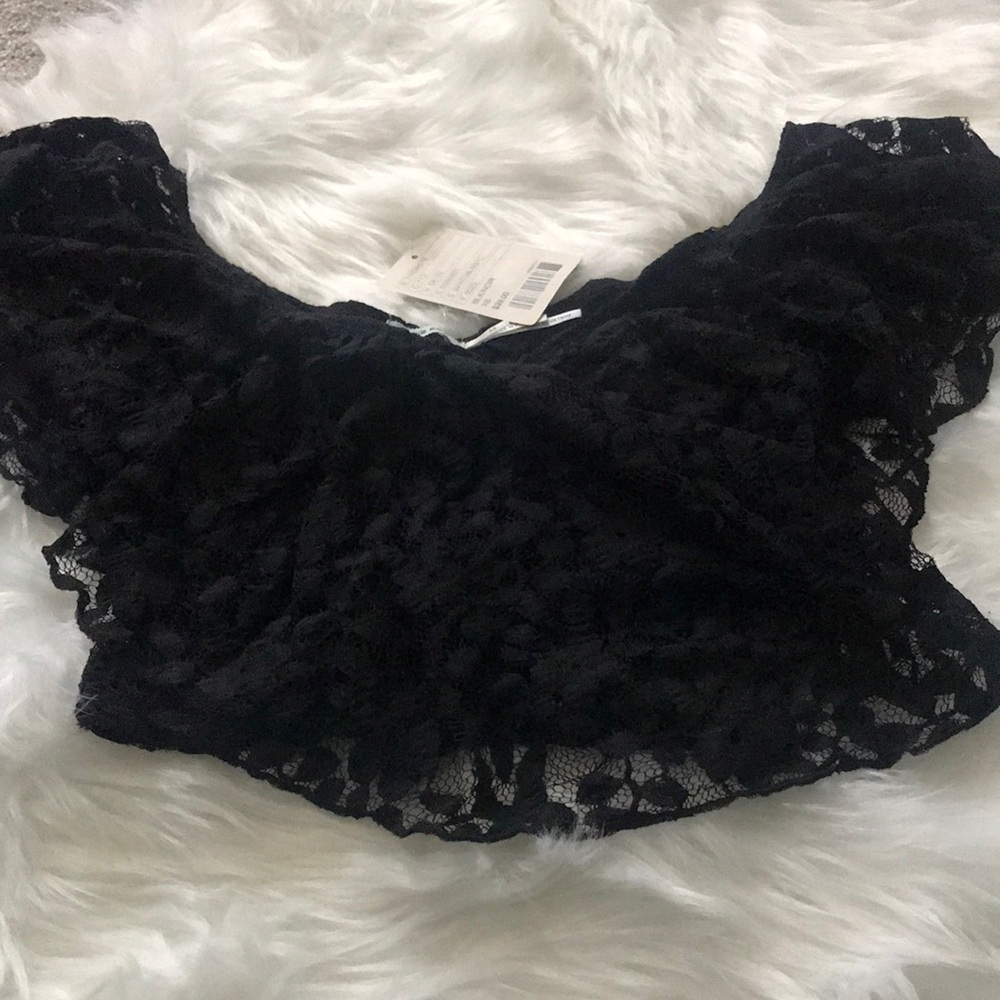 Xs lace crop top new with tags